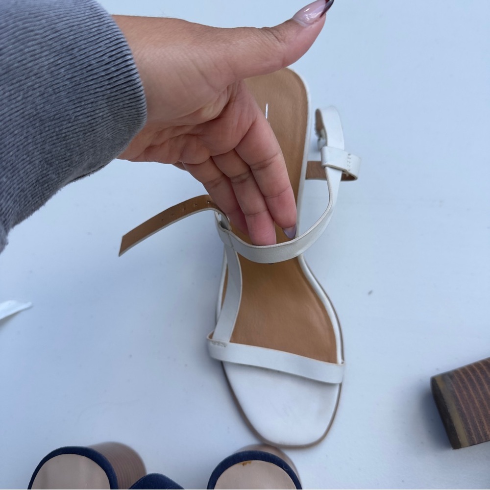 Sandals bundle - Picture 5 of 7